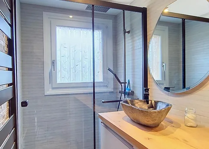 2 Avec Vue Degagee Confort & Standing